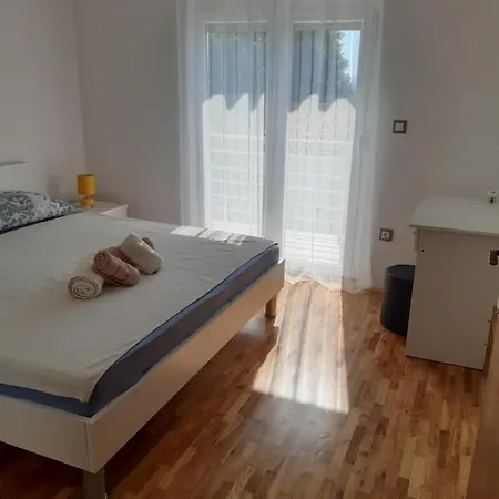 Apartment Frano